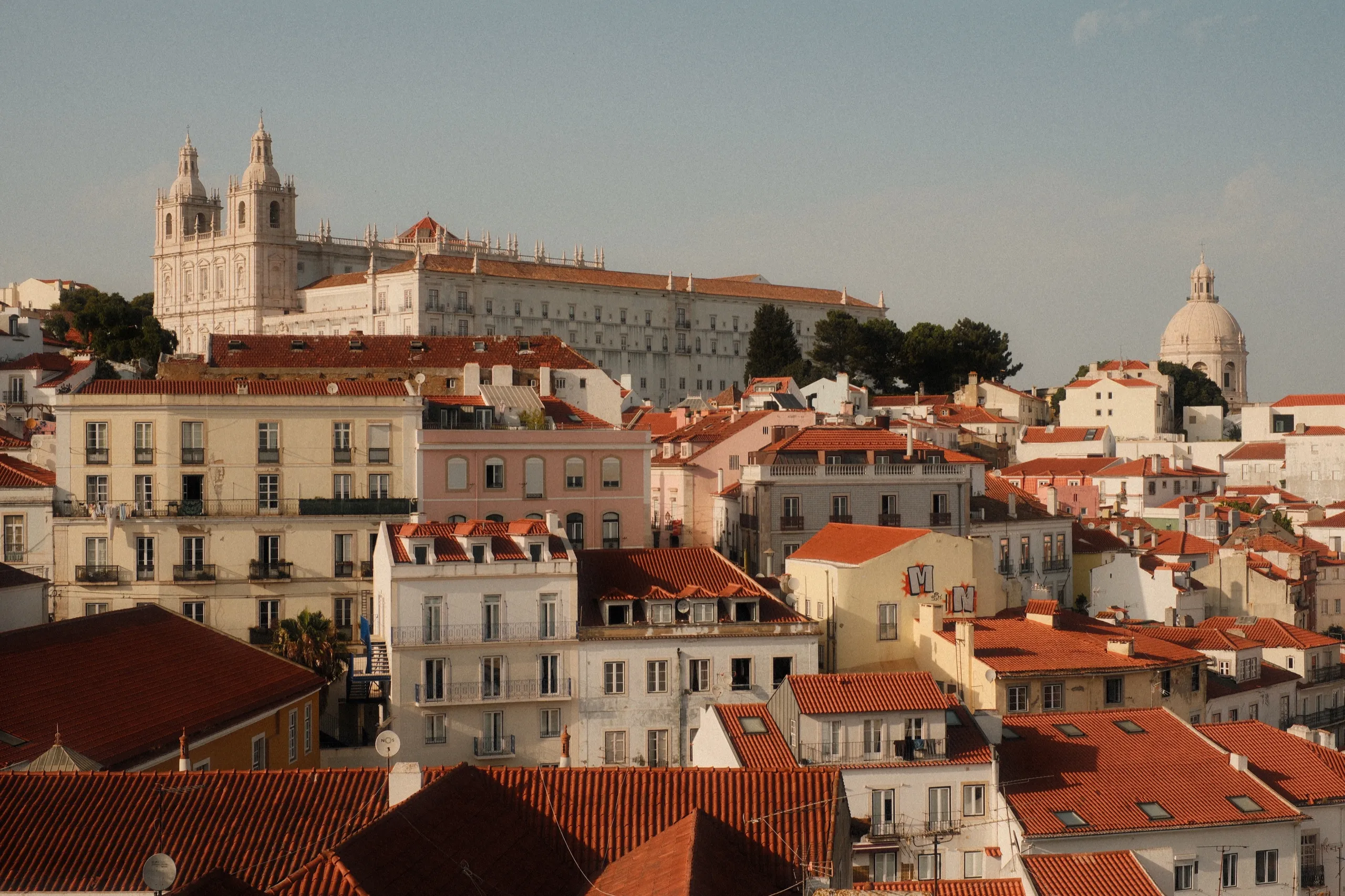 Street Photography in Lisbon - detail from the blog article