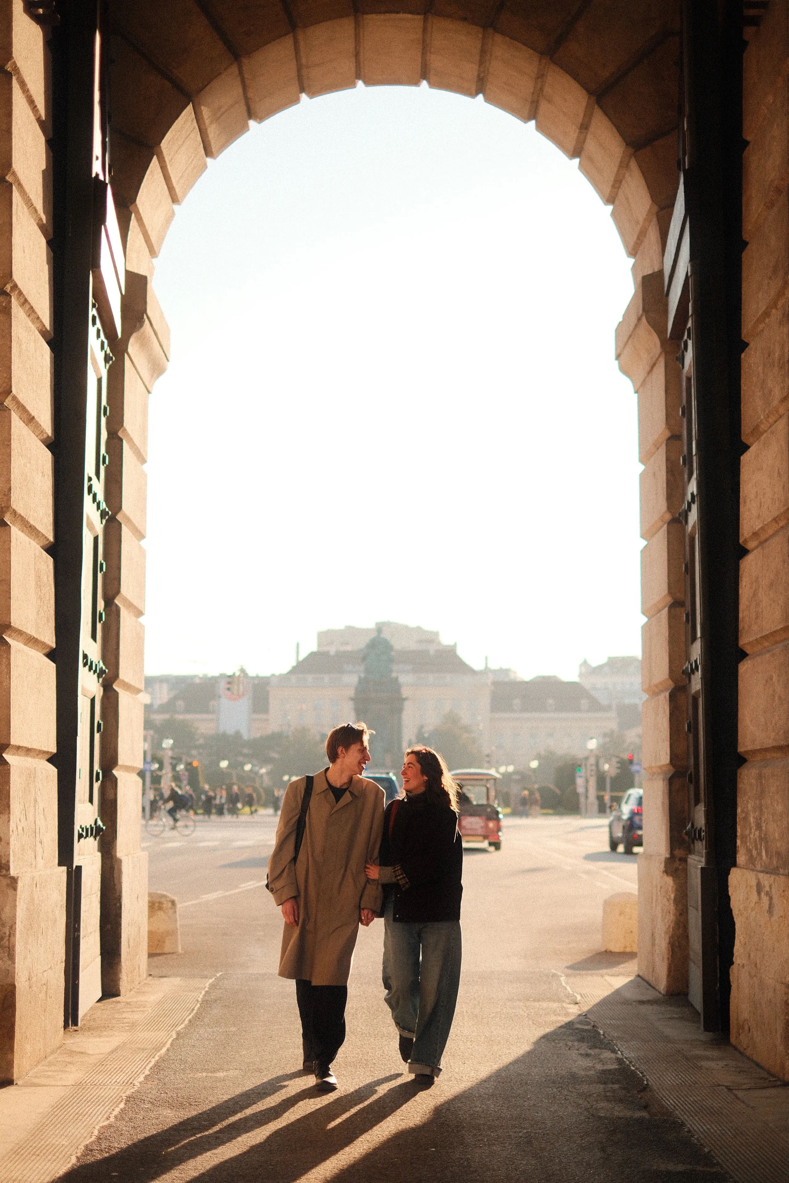 Couple Photos in Vienna Between Rathaus and Heldenplatz - detail from the blog article