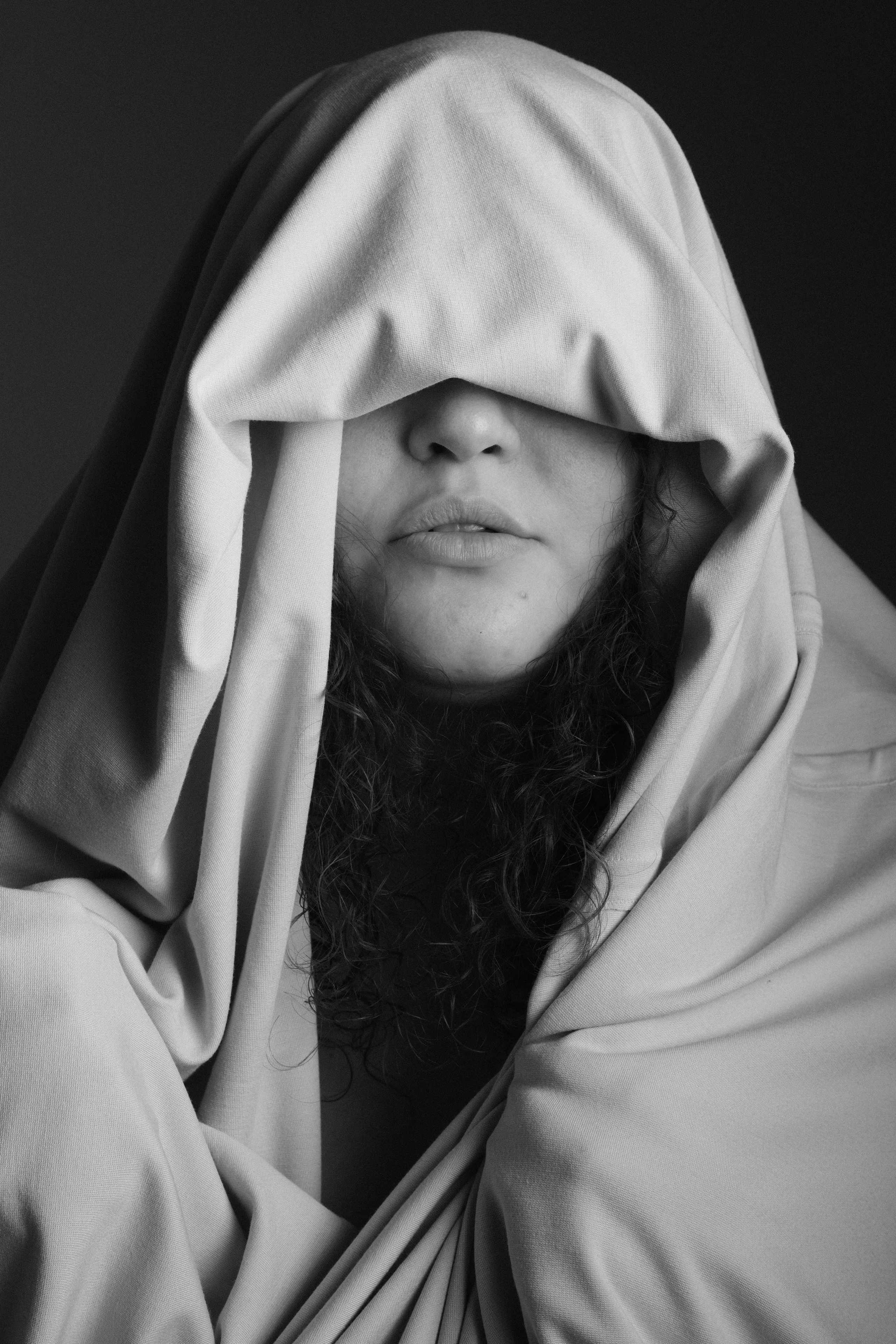 Veiled - a project about body positivity - detail from the blog article
