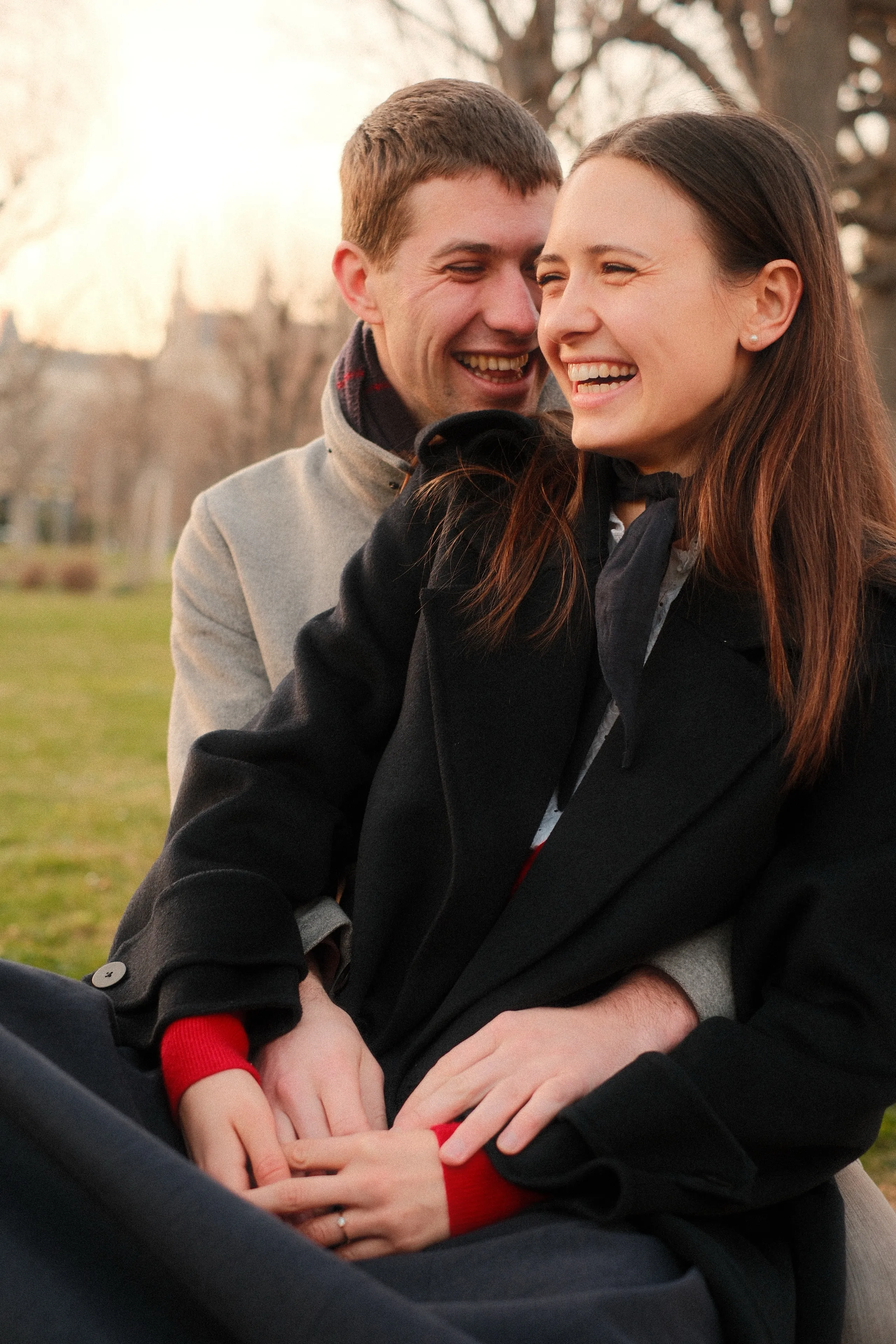 Couple Photos in Vienna Between Rathaus and Heldenplatz - detail from the blog article