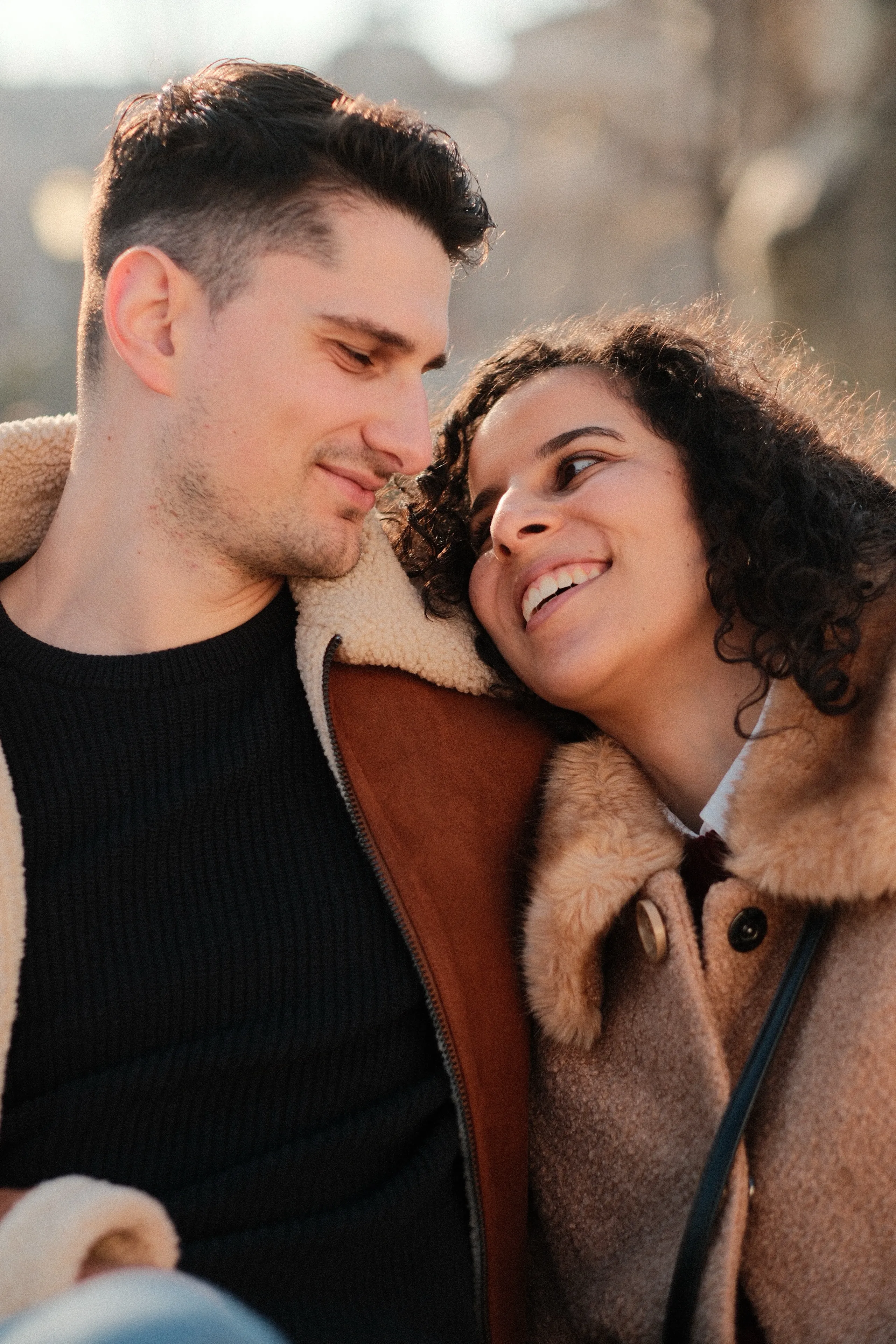 Couple Photos in Vienna Between Rathaus and Heldenplatz - detail from the blog article