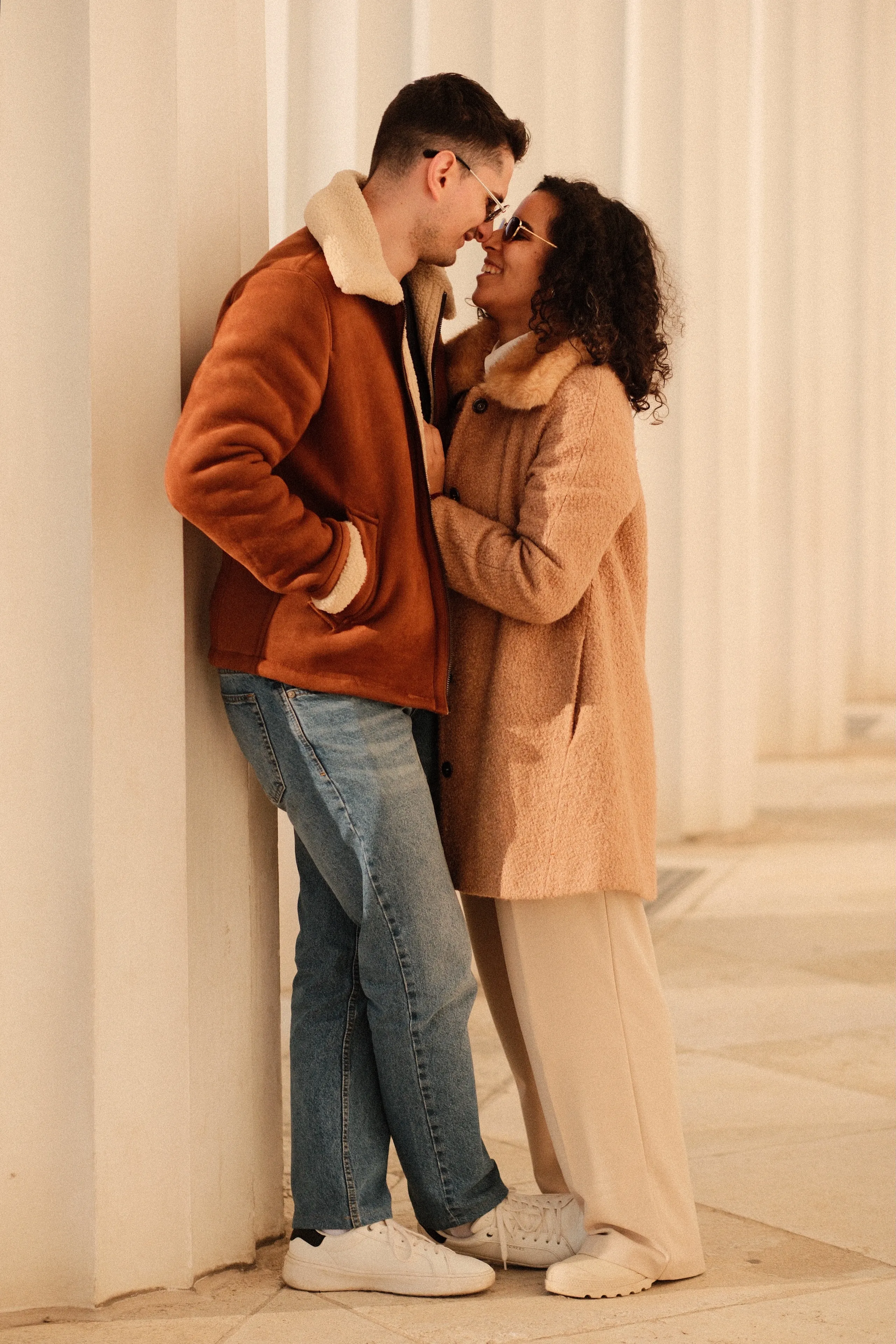 Couple Photos in Vienna Between Rathaus and Heldenplatz - detail from the blog article